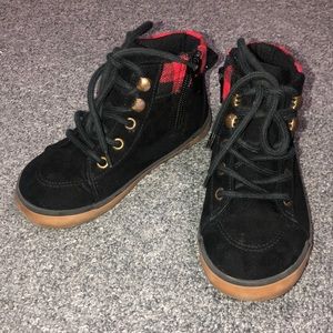 Gap high top shoes